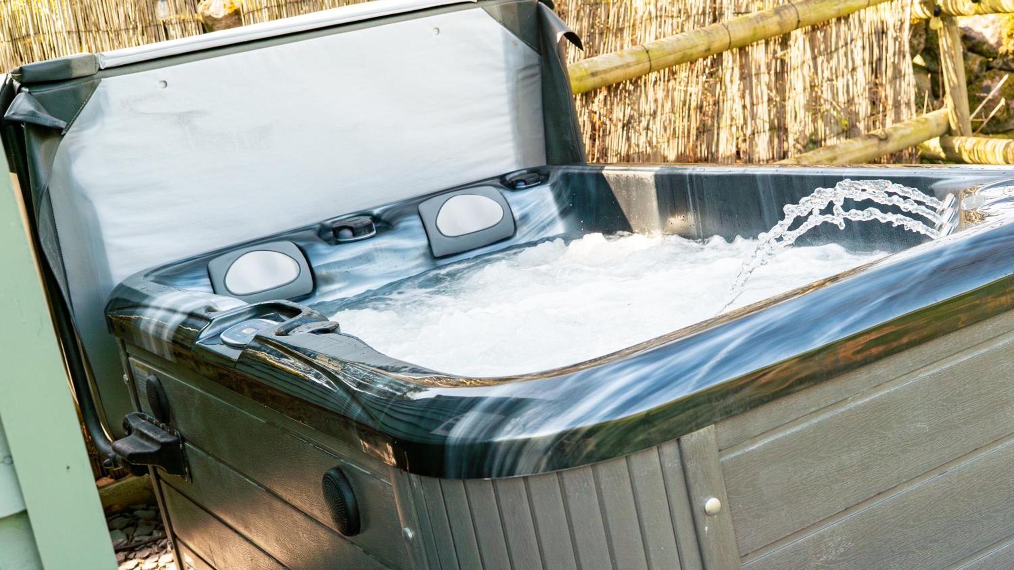 Upper Hulme Lavender Retreat With Private Hot Tubゲストハウス エクステリア 写真